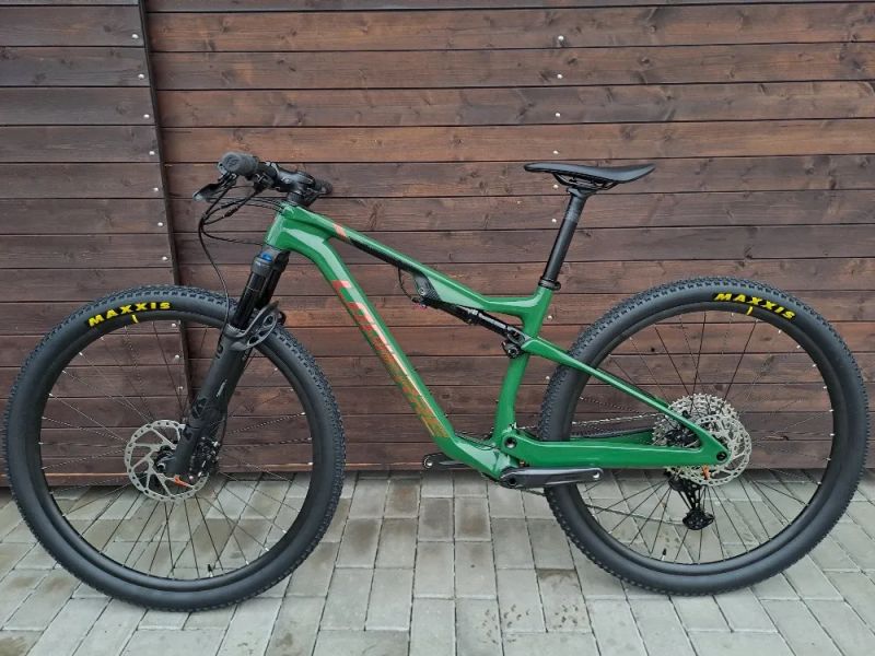 NOVÉ celoodpružené kolo Lapierre XR 5.9 s karbonovým rámem / odpružení FOX / řazení 1x12speed Nové