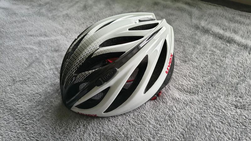 Uvex Boss race 55-60cm