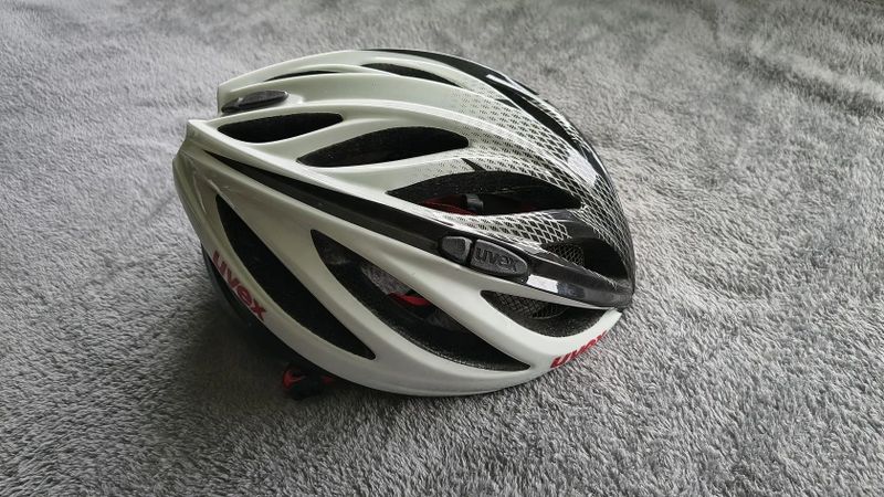 Uvex Boss race 55-60cm