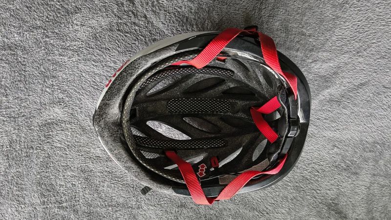 Uvex Boss race 55-60cm