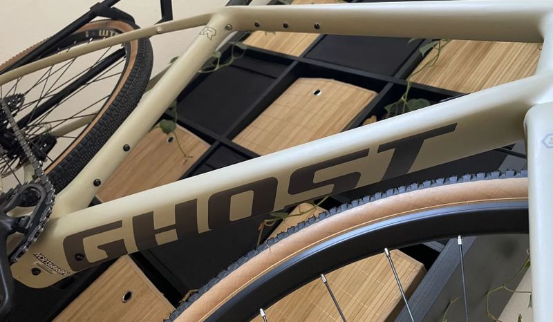 Ghost Road Rage Endless LC / vel.L / carbon / zánovní