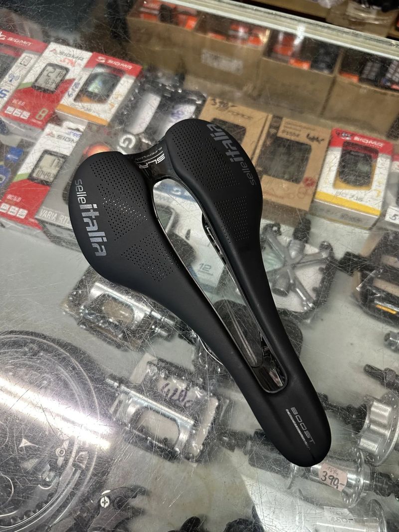 Sedlo SELLE ITALIA SLR Boost SuperFlow Carbon L3