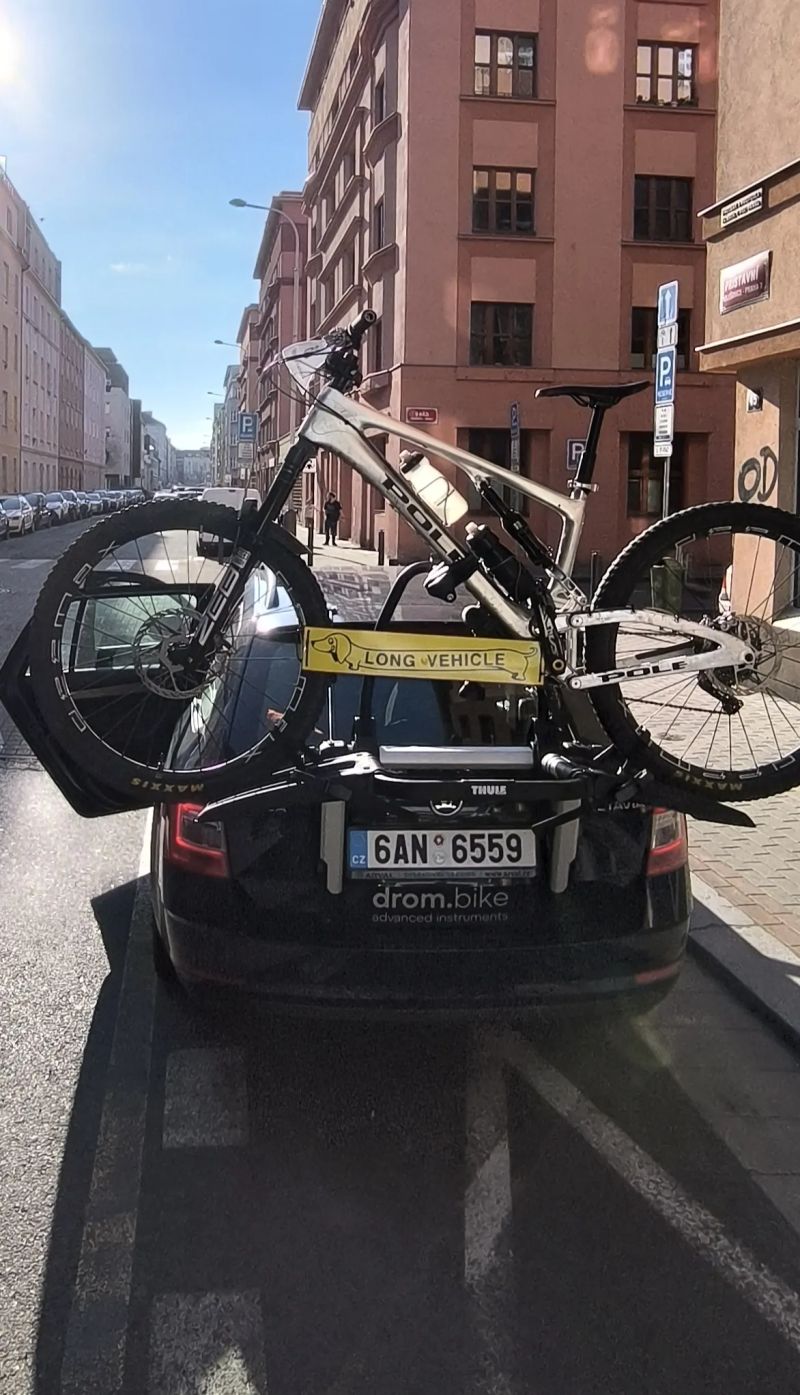 Thule Outway 2 - nosič na páté dveře