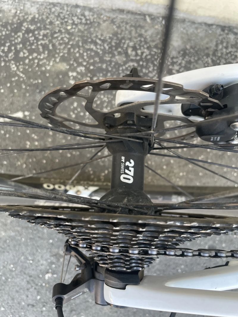 Canyon Lux WC CF6 - nový rám 