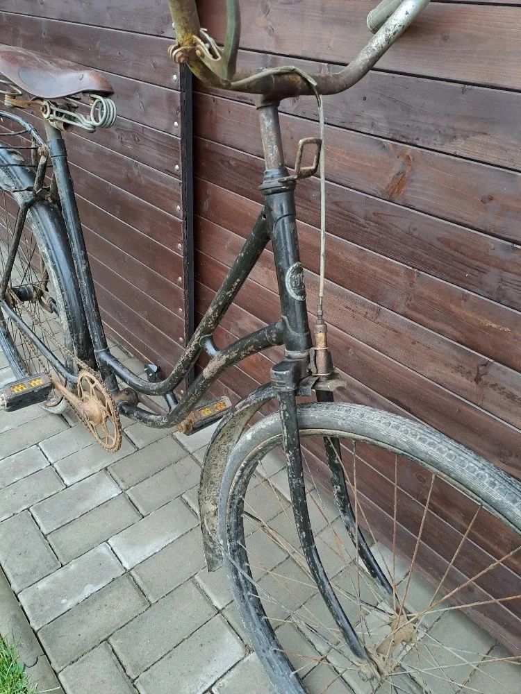 Historické dámské kolo Elfa