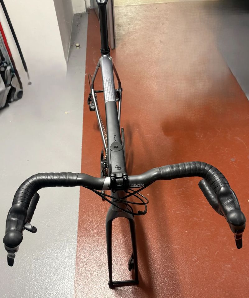 Orbea Terra karbon Campagnolo Ekar 1x13