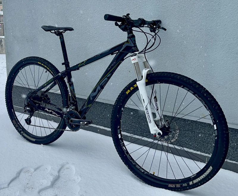 Horské kolo MRX 29 , M (17,5)