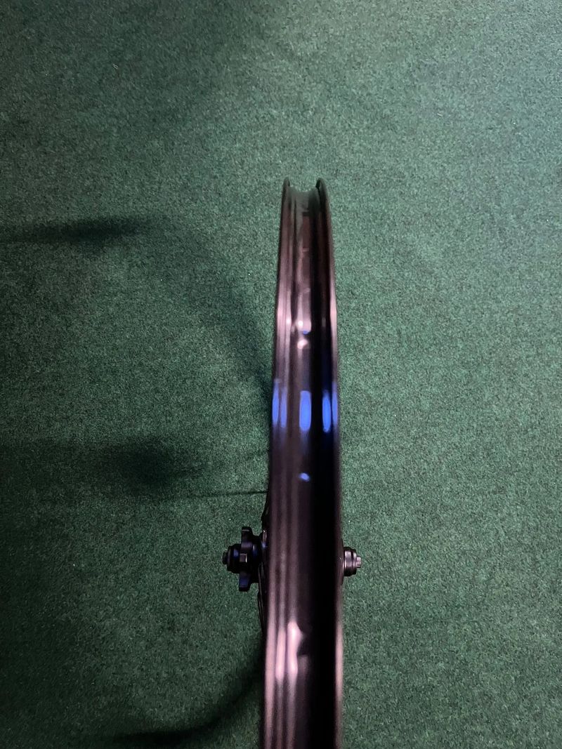 Prodám přední zapletené 26" MTB kolo