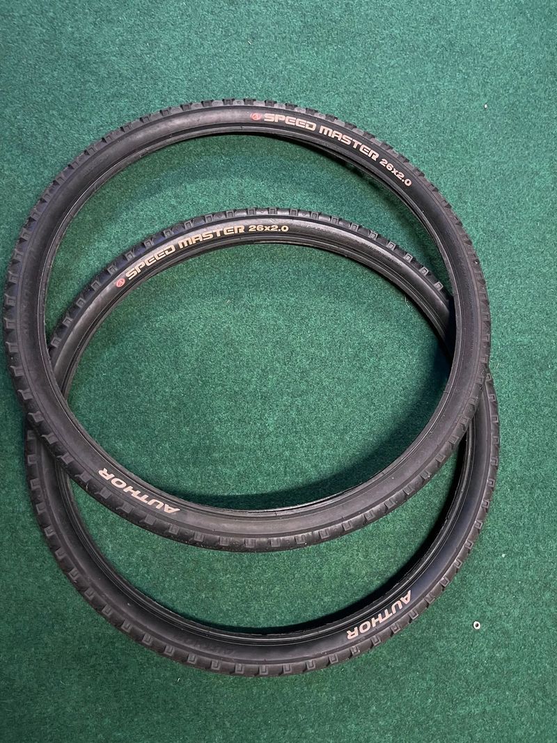 Prodám přední zapletené 26" MTB kolo