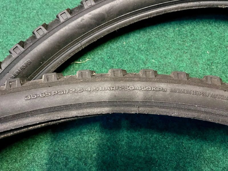 Prodám přední zapletené 26" MTB kolo