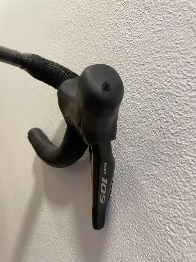 Trek Madone SL 6 Gen 8 Di2 Shimano 105 vel. XL (na postavu 188 cm - 213 cm)