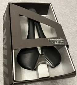 Sedlo S-Works Romin 155 mm