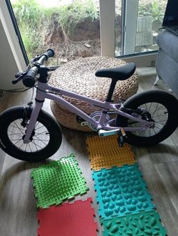 Early Rider Belter 14 Violet Haze dětské kolo 2025