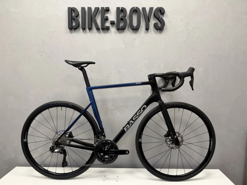 Silniční kolo Basso Astra, Shimano 105 Di2, vel. 56