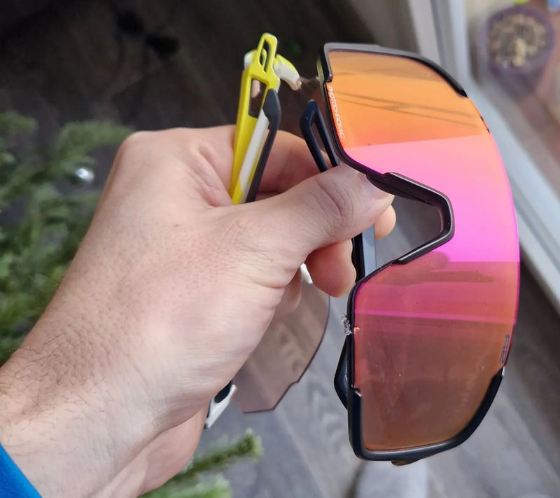 R2 Impulse AT028E fotochromatické - záruka