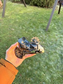 SRAM GX Eagle AXS – elektrická přehazovačka