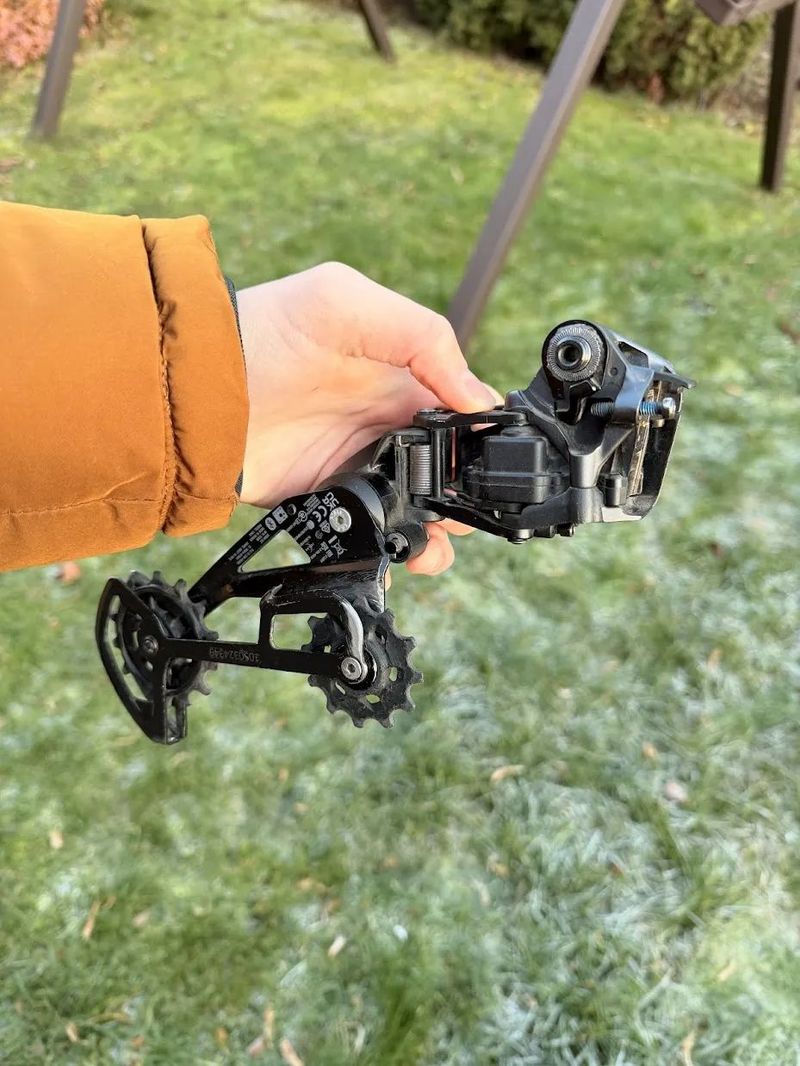 SRAM GX Eagle AXS – elektrická přehazovačka