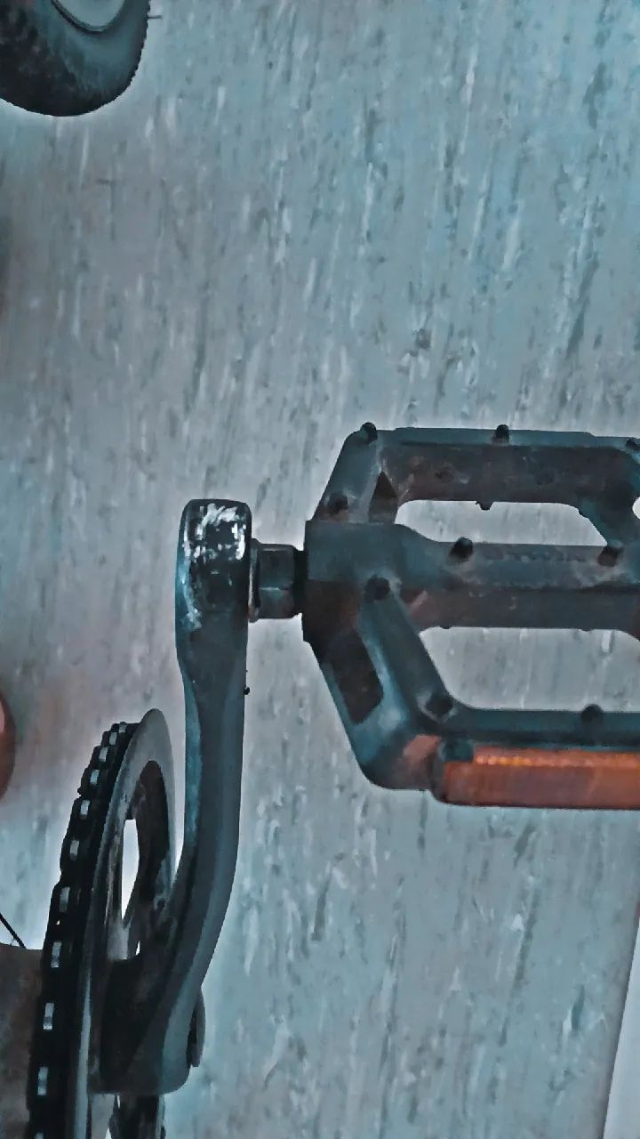 Prodám Silniční kolo značky Triban