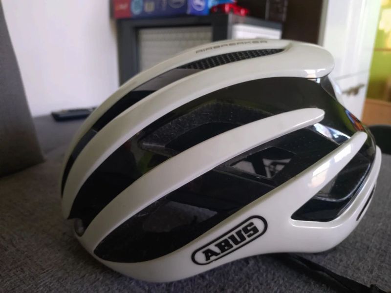 Přilba Abus AirBreaker