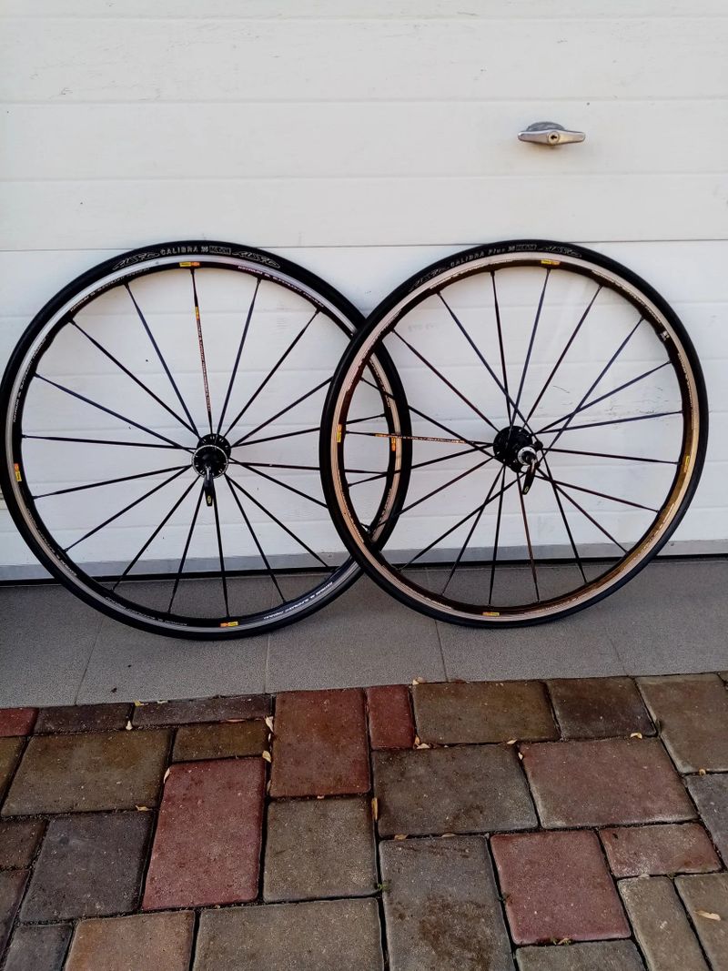 Mavic Ksyrium SL Super Light Premium - silniční, ráfkové alu kola - 1450 g