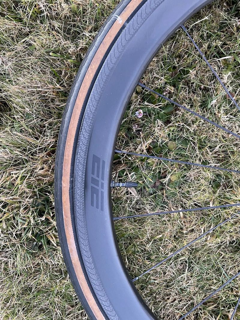 Prodám klasická silniční kole EIE 45mm, DTS240