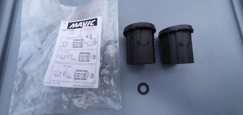 Campagnolo 11s - kazeta, ořech, misky