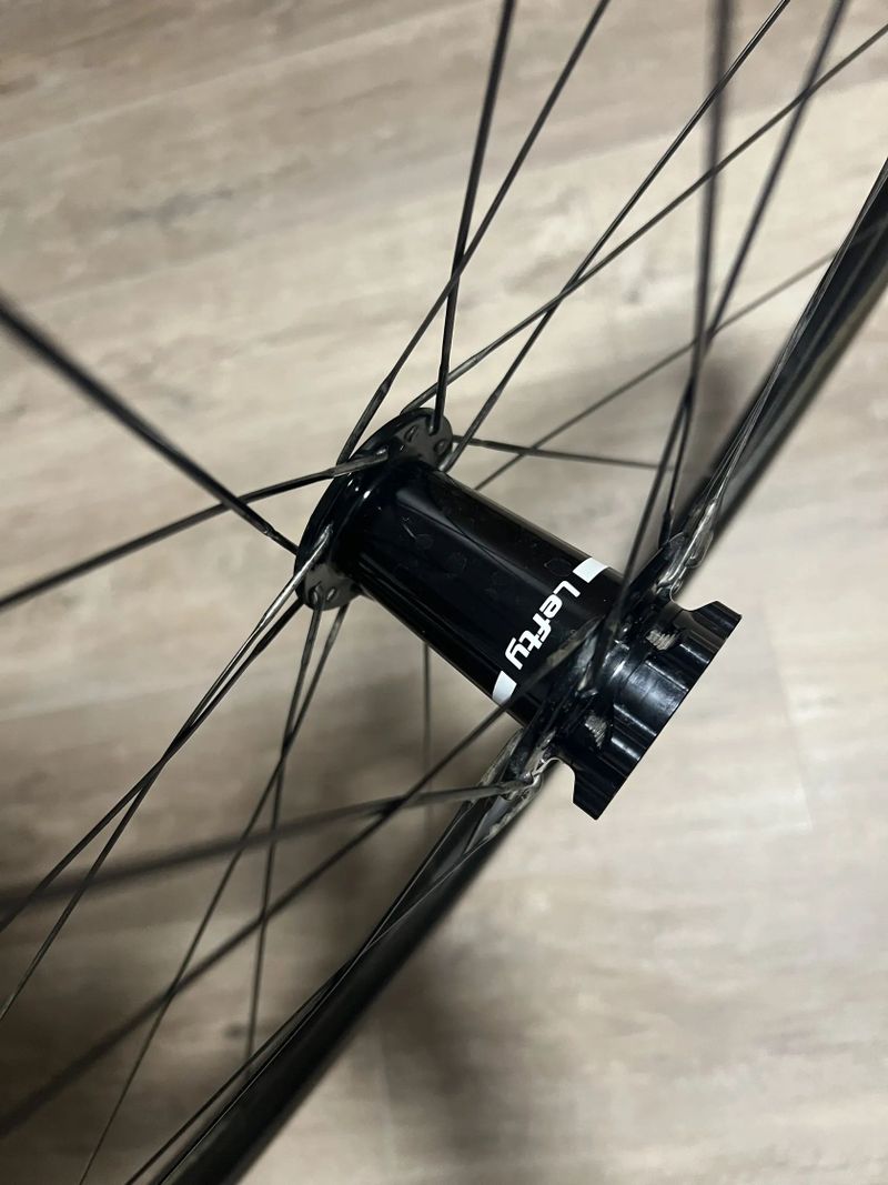 Enve m50 carbon wheelset Lefty