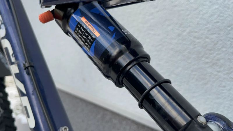 Celoodpružené horské kolo Rockrider ST540S