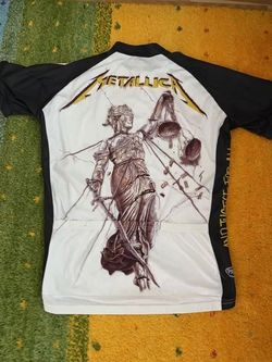 silniční dresy ASSOS TOSHIBA a Metallica