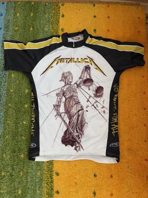 silniční dresy ASSOS TOSHIBA a Metallica