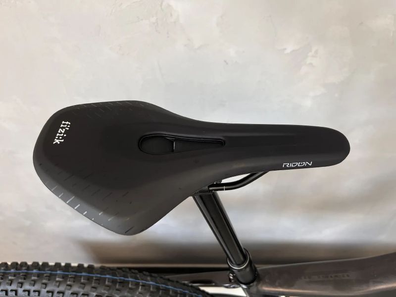 Elektrokolo ORBEA RISE SL M10 420Wh, váha 18,5kg