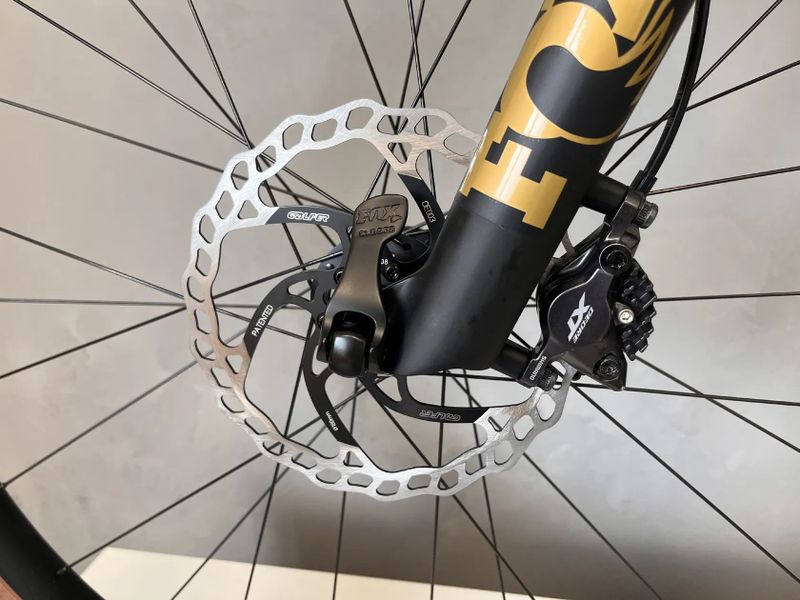 Elektrokolo ORBEA RISE SL M10 420Wh, váha 18,5kg