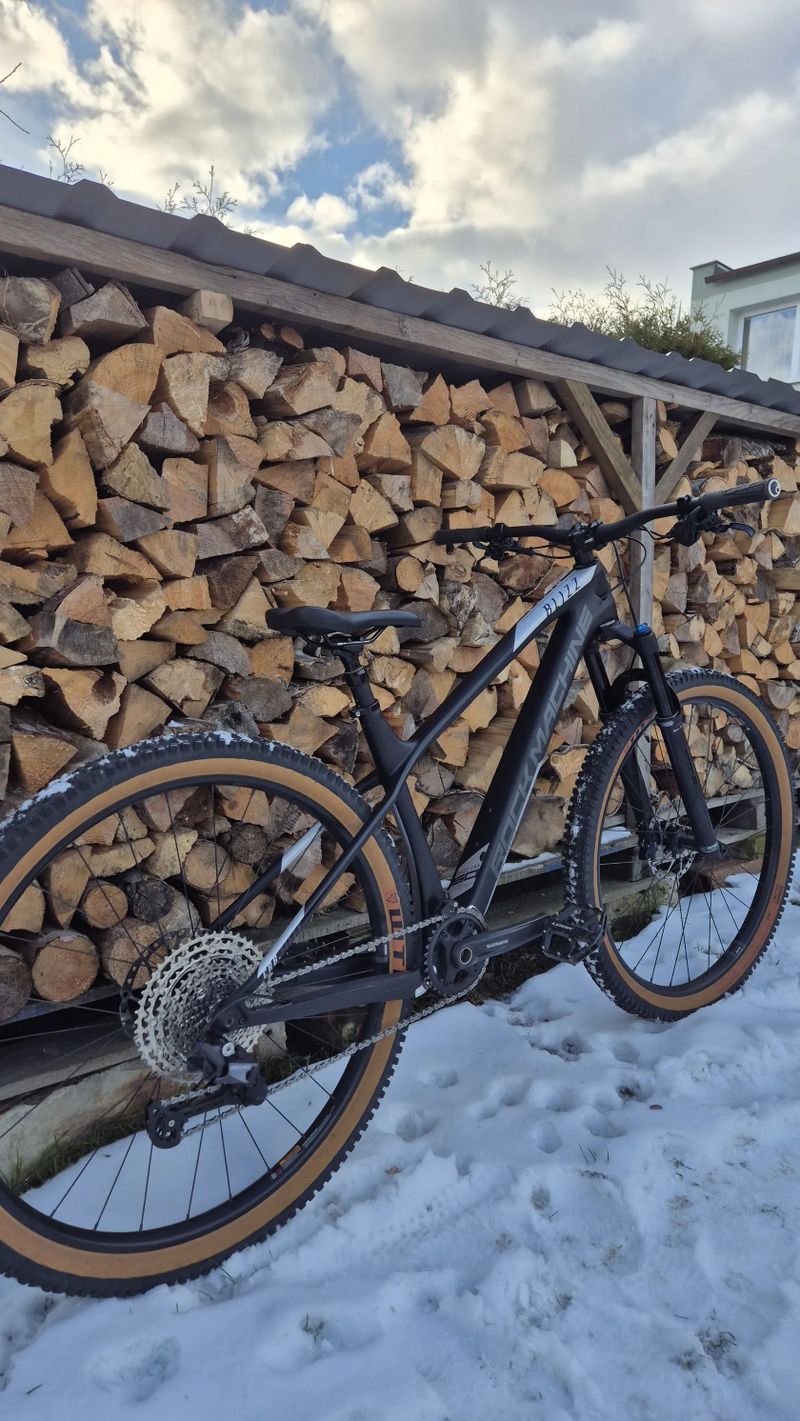 Rock Machine Blizz crb 50-29 top stav