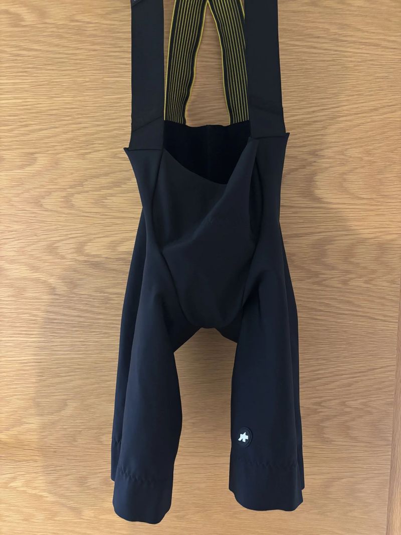 Assos Equipe R, Spring fall kraťasy