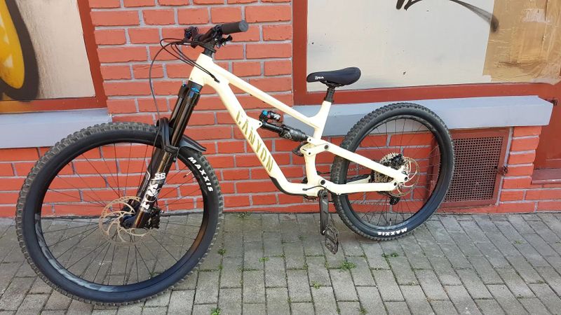 Canyon Torque 5 mullet 2025