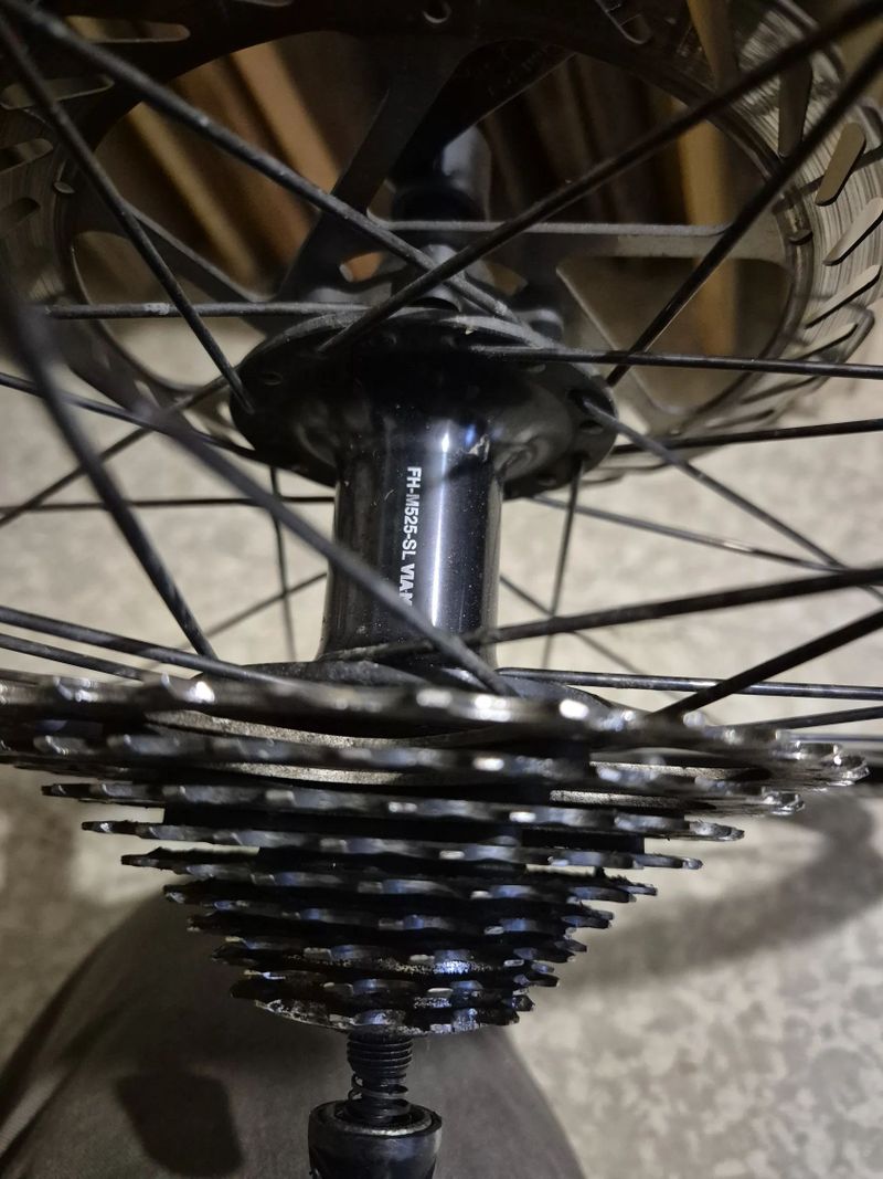 Zapletená kola 29' BONTRAGER- rychloupínák