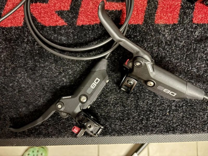 Sram DB8 Stealth