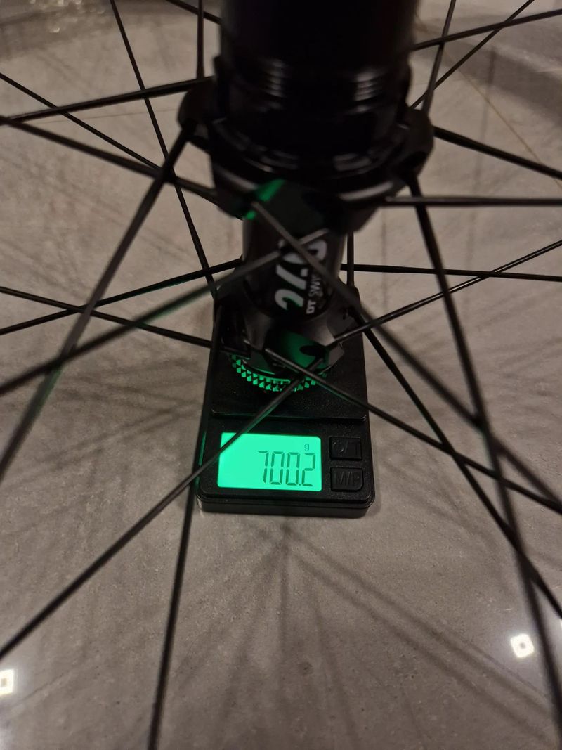 Gravel kolesa 1315g 27mm inner