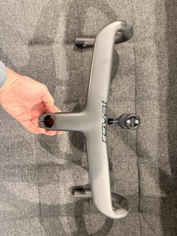 Karbonový kokpit Roval Rapide cockpit 110x440mm 