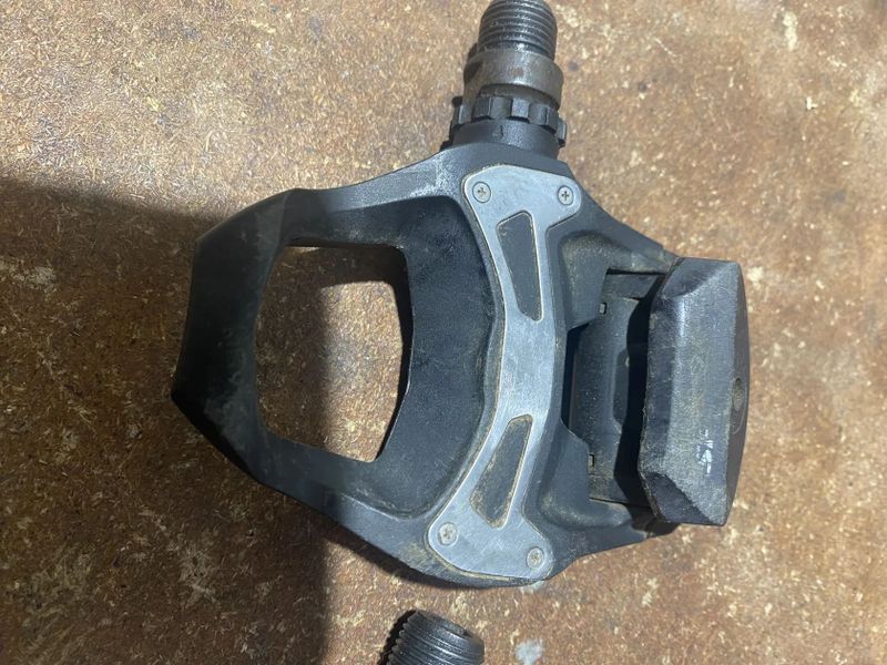 Silniční pedály Shimano PD R550