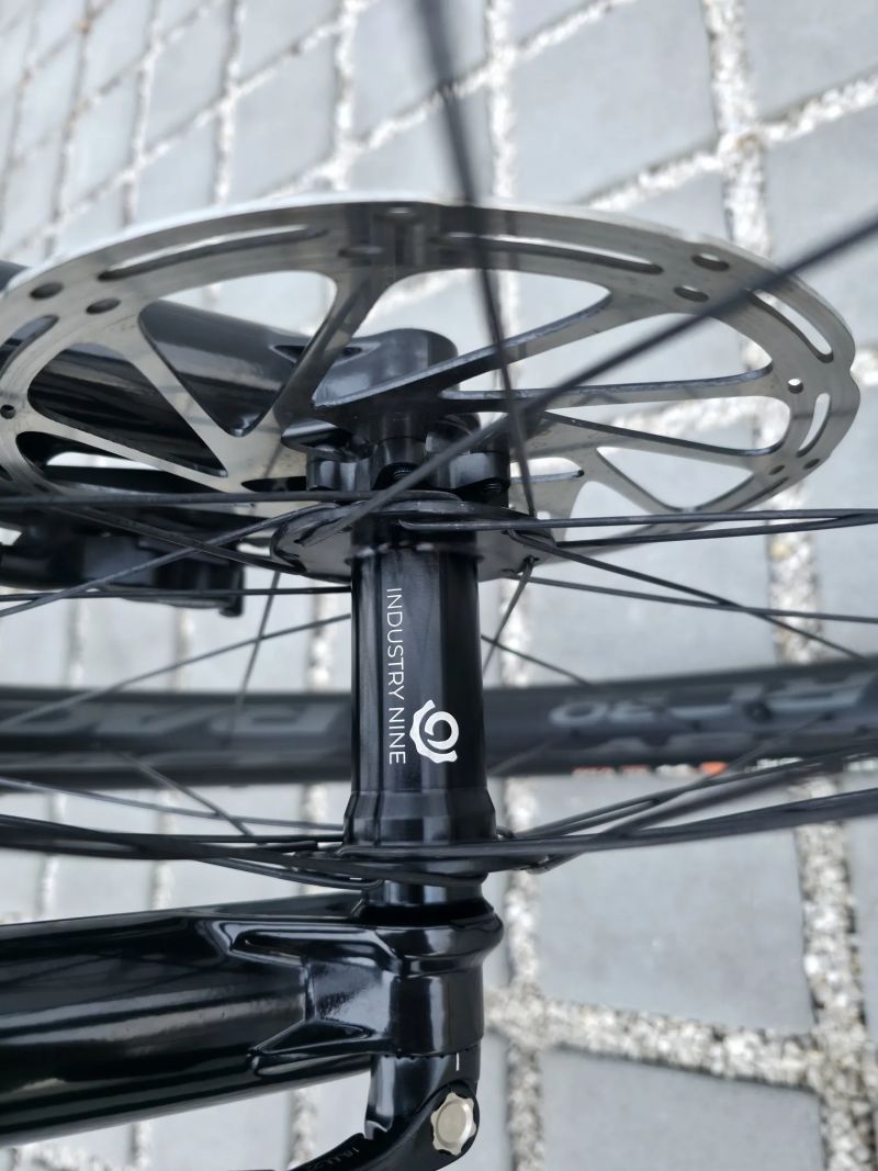 Santa Cruz 5010 C V5 2023 Mullet 29/27,5" – velikost M / SRAM GX Eagle AXS / RockShox Pike / Top 