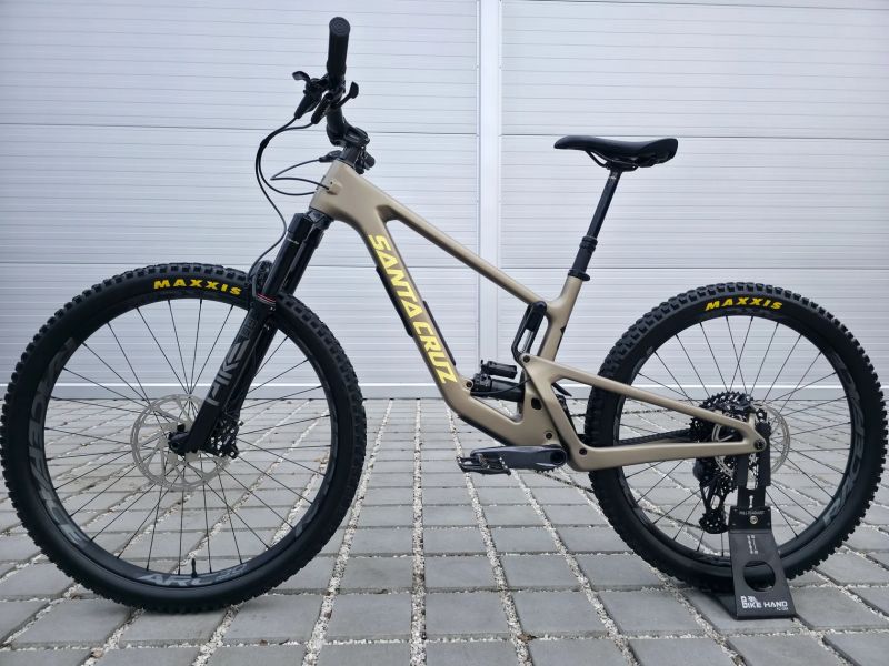 Santa Cruz 5010 C V5 2023 Mullet 29/27,5" – velikost M / SRAM GX Eagle AXS / RockShox Pike / Top 