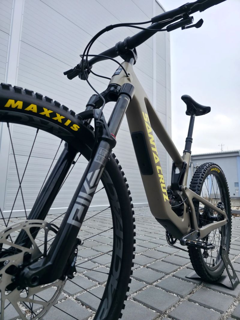 Santa Cruz 5010 C V5 2023 Mullet 29/27,5" – velikost M / SRAM GX Eagle AXS / RockShox Pike / Top 