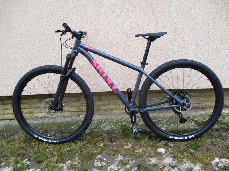 Nové lehké 29" kolo RB CR 17", vidlice Manitou Machete air, Sram NX/SX 1x12, BOOST pevné osy