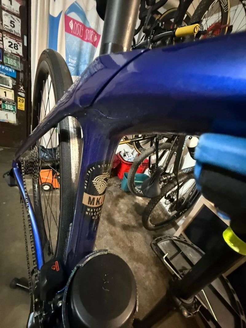 Trek DOMANE SL 6 Gen 4 105 Di2, vel 52