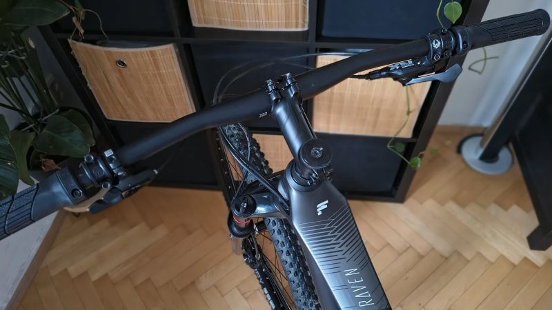 Focus Raven carbon / vel.M / Sram NX Eagle 1x12 / Magura