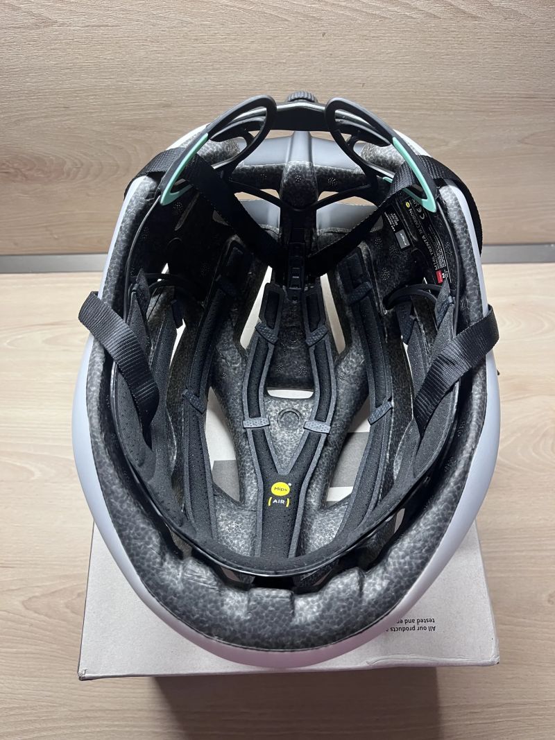 Met TRENTA 3k karbon M