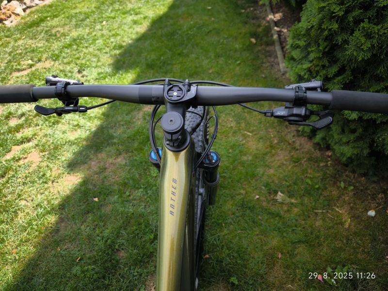 Giant Anthem Advanced Pro