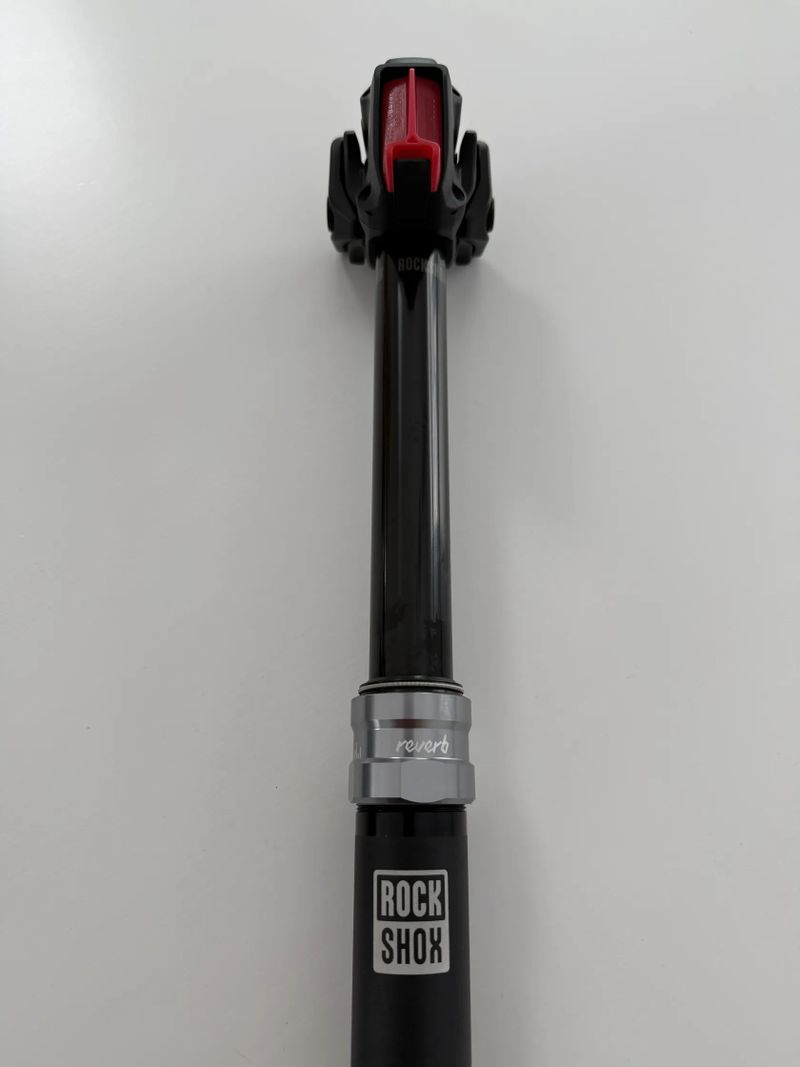 Teleskopická sedlovka Rock Shox AXS 150 mm