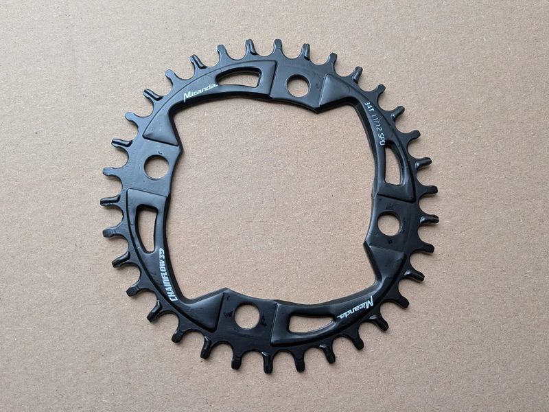 převodník Miranda 32T 104 BCD